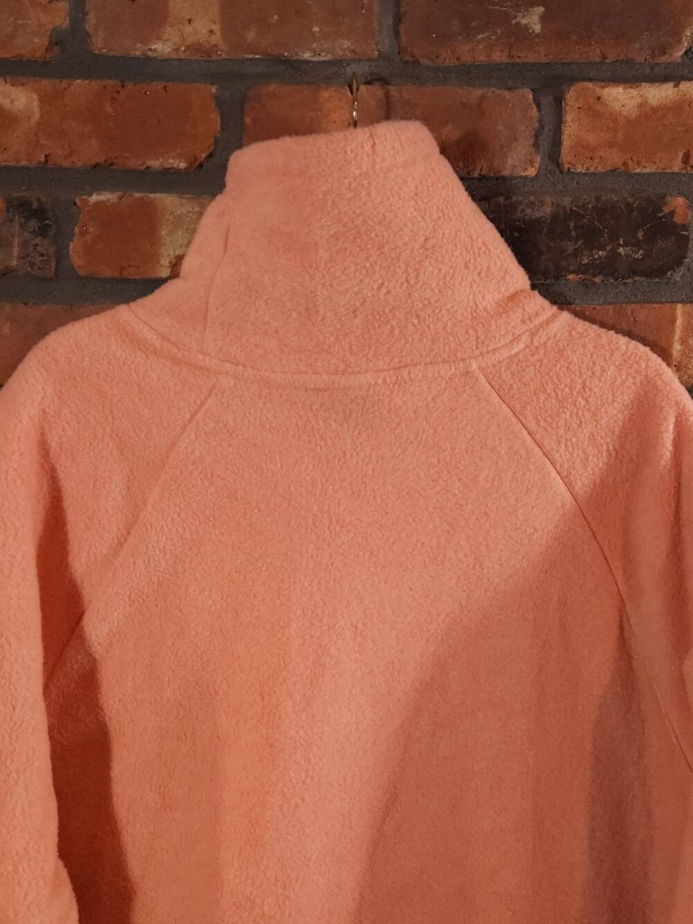 Nike Cowl Neck Therma Training Fleece Pullover Athleisure Athletic Women's L - Picture 7 of 8
